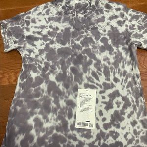 lululemon all yours tie dye tee. tie dye purple, size 0.